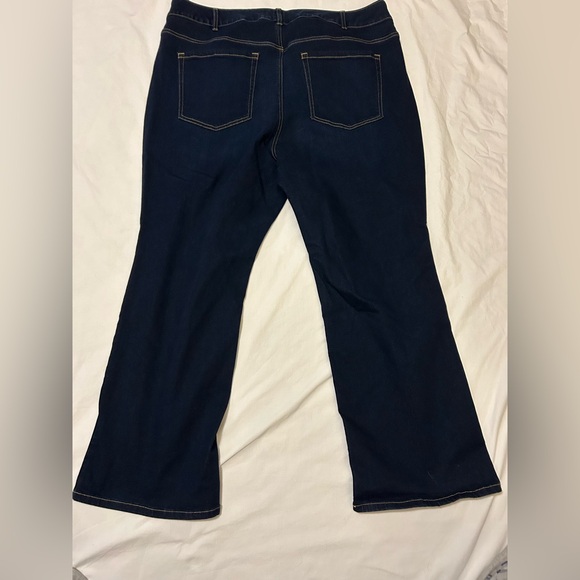 Lane Bryant straight leg Jean plus size 26, 30 in inseam - Picture 2 of 9